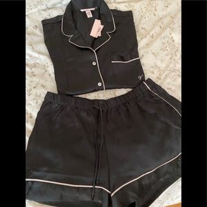 Victoria’s Secret Satin Short PJ Set- 2 piece